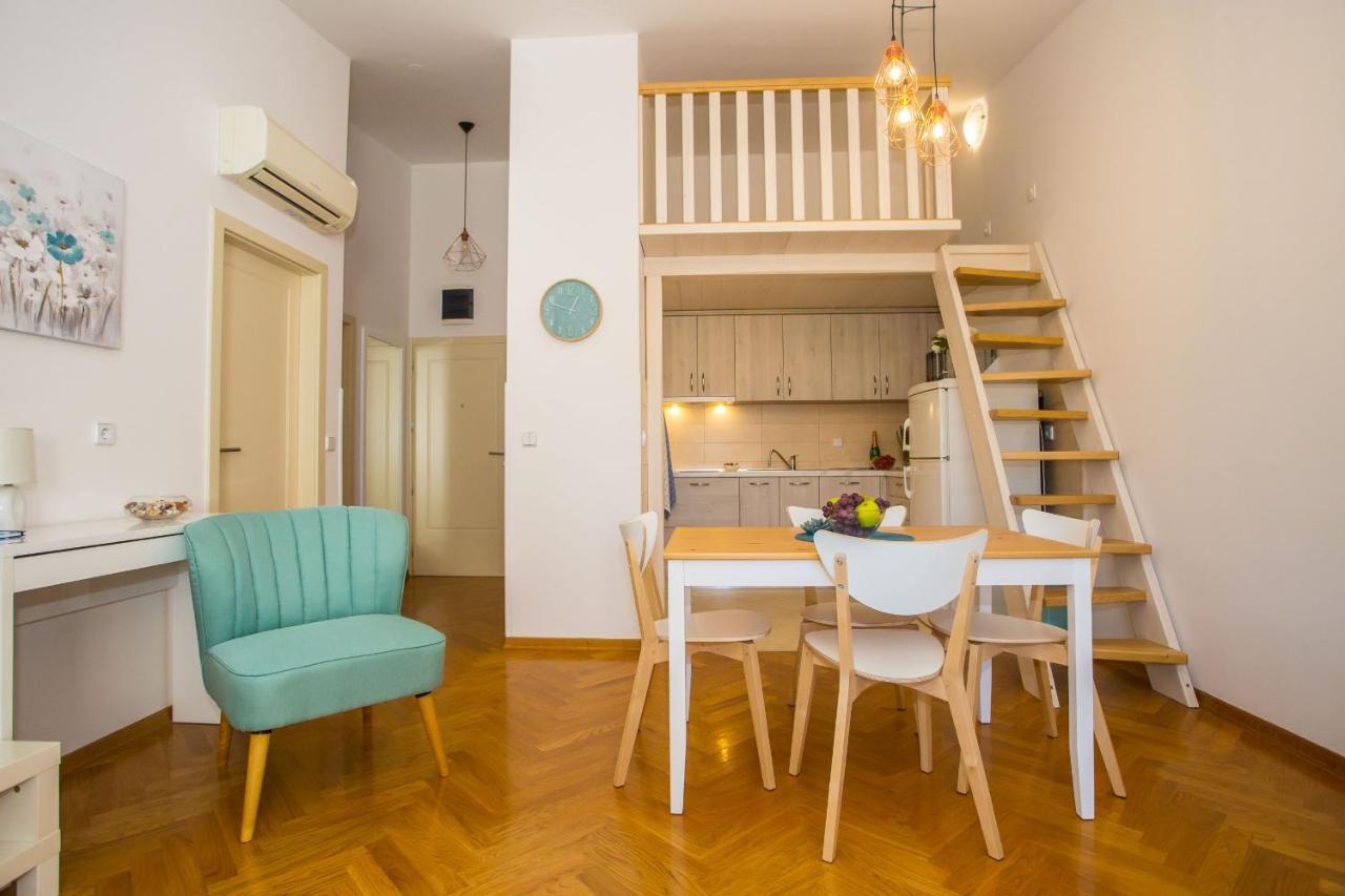 Apartment Dora Near Sea And Center With Private Garage Poreč Eksteriør billede